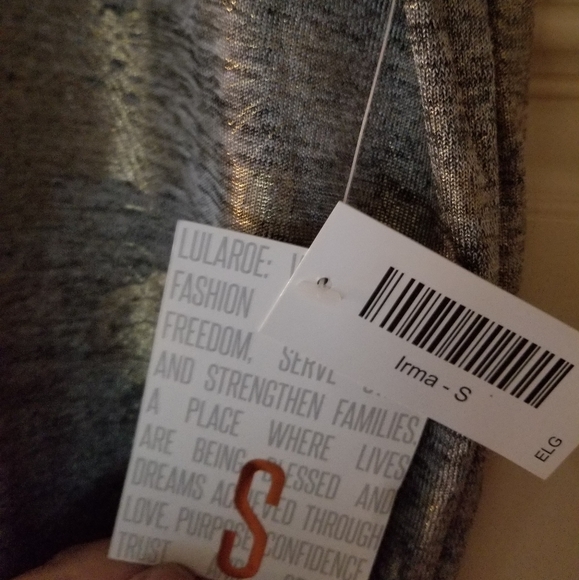 Top - Picture 3 of 4